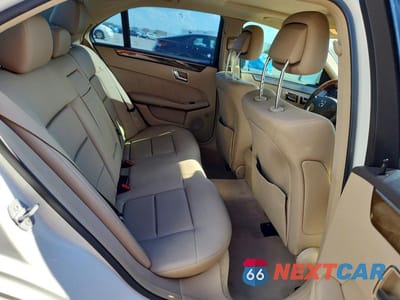 Zdjęcie 10 z 12 samochodu: 2010 MERCEDES-BENZ E 350 VIN:WDDHF5GB7AA173084 - miniatura