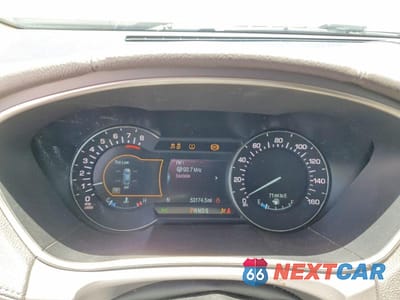 Zdjęcie 9 z 13 samochodu: 2017 LINCOLN MKX SELECT VIN:2LMPJ6KR0HBL15112 - miniatura