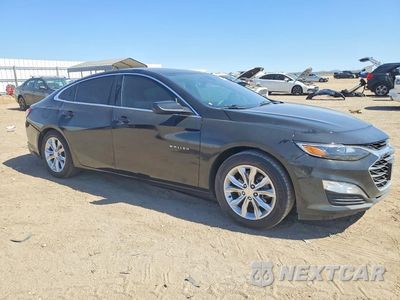 Czwarte zdjęcie samochodu z boku: 2019 CHEVROLET MALIBU LT VIN:1G1ZD5ST1KF208526 - miniatura