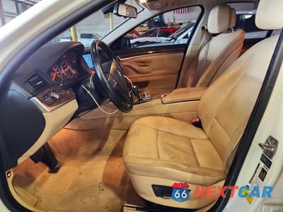 Zdjęcie 7 z 12 samochodu: 2011 BMW 528 I VIN:WBAFR1C57BC740771 - miniatura