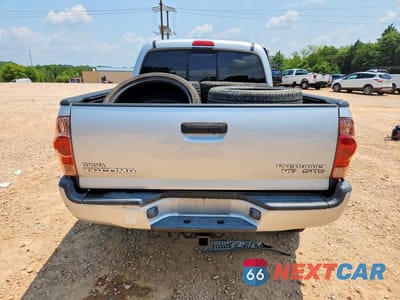 Zdjęcie 6 z 12 samochodu: 2005 TOYOTA TACOMA DOUBLE CAB PRERUNNER VIN:5TEJU62NX5Z130704 - miniatura
