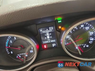 Zdjęcie 9 z 13 samochodu: 2012 JEEP GRAND CHEROKEE LAREDO VIN:1C4RJFAG2CC132912 - miniatura