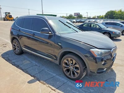 Czwarte zdjęcie samochodu z boku: 2016 BMW X3 XDRIVE28I VIN:5UXWX9C53G0D76852 - miniatura