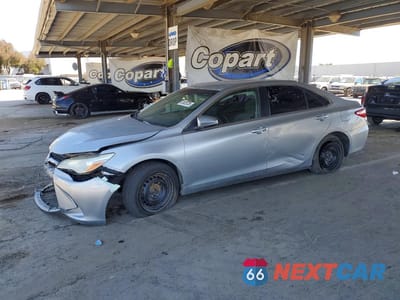 2016 TOYOTA CAMRY LE 4T1BF1FKXGU570866 - główne zdjęcie licytacji z USA - miniatura