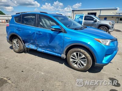 Czwarte zdjęcie samochodu z boku: 2018 TOYOTA RAV4 HYBRID XLE VIN:JTMRJREV8JD178861 - miniatura