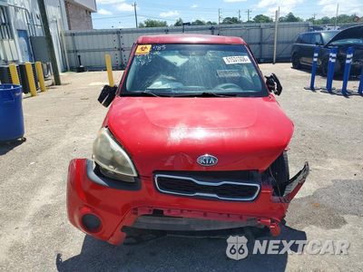 Piąte zdjęcie samochodu w środku: 2012 KIA SOUL + VIN:KNDJT2A6XC7459610 - miniatura