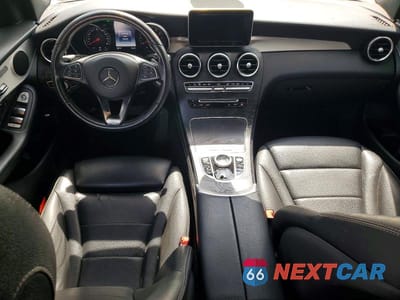 Zdjęcie 8 z 13 samochodu: 2019 MERCEDES-BENZ GLC 300 VIN:WDC0G4JB0KV157188 - miniatura