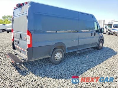Trzecie zdjęcie samochodu z tyłu: 2021 RAM PROMASTER 3500 DELIVERY VAN VIN:3C6MRVJG2ME536193 - miniatura