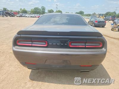 Zdjęcie 6 z 12 samochodu: 2019 DODGE CHALLENGER SXT VIN:2C3CDZAG0KH680373 - miniatura