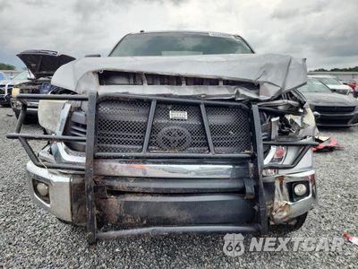 Piąte zdjęcie samochodu w środku: 2014 TOYOTA TUNDRA CREWMAX SR5 VIN:5TFEY5F13EX158424 - miniatura