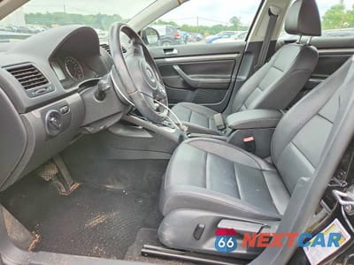 Zdjęcie 7 z 12 samochodu: 2010 VOLKSWAGEN JETTA SE VIN:3VWRZ7AJ3AM106368 - miniatura