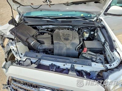 Zdjęcie 11 z 12 samochodu: 2016 TOYOTA TACOMA TRD SPORT VIN:3TMCZ5AN4GM014002 - miniatura