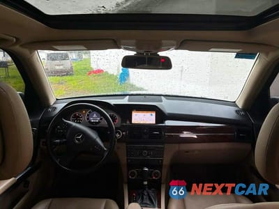 Zdjęcie 9 z 14 samochodu: 2011 MERCEDES-BENZ GLK 350 VIN:WDCGG5GB4BF650409 - miniatura