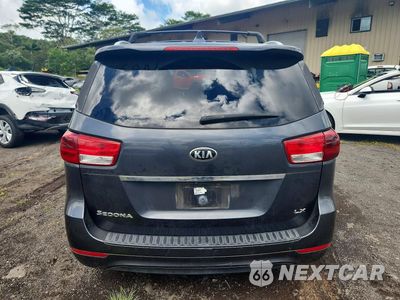 Zdjęcie 6 z 13 samochodu: 2016 KIA SEDONA LX VIN:KNDMB5C18G6148949 - miniatura