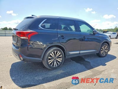 Trzecie zdjęcie samochodu z tyłu: 2019 MITSUBISHI OUTLANDER SE VIN:JA4AZ3A37KZ042176 - miniatura