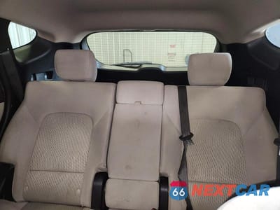 Zdjęcie 10 z 13 samochodu: 2017 HYUNDAI SANTA FE SPORT 2.4L VIN:5NMZT3LB3HH039433 - miniatura