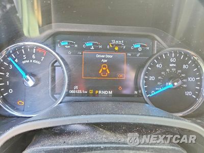 Zdjęcie 9 z 13 samochodu: 2019 FORD EXPEDITION XLT VIN:1FMJU1HT6KEA16167 - miniatura