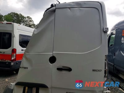 Zdjęcie 10 z 13 samochodu: 2022 MERCEDES-BENZ SPRINTER 1500 VIN:W1Y70BGY3NT087934 - miniatura