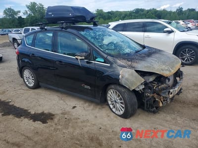 Czwarte zdjęcie samochodu z boku: 2016 FORD C-MAX PREMIUM SEL VIN:1FADP5CU9GL113498 - miniatura