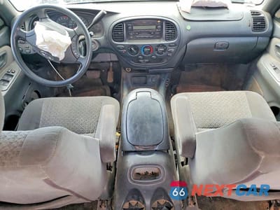 Zdjęcie 8 z 12 samochodu: 2005 TOYOTA TUNDRA DOUBLE CAB SR5 VIN:5TBDT44175S492025 - miniatura