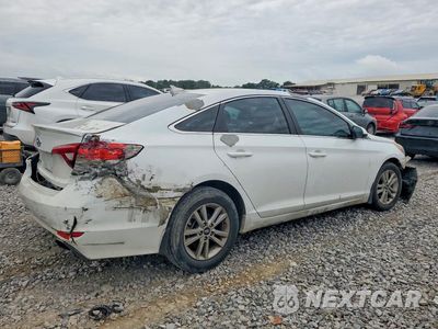 Trzecie zdjęcie samochodu z tyłu: 2015 HYUNDAI SONATA SE VIN:5NPE24AF7FH206017 - miniatura