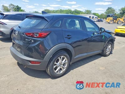 Trzecie zdjęcie samochodu z tyłu: 2021 MAZDA CX-3 SPORT VIN:JM1DKFB7XM1507318 - miniatura