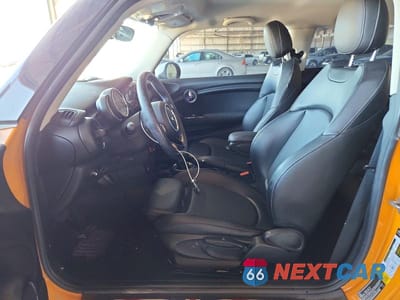 Zdjęcie 7 z 13 samochodu: 2015 MINI COOPER VIN:WMWXM5C52FT937895 - miniatura