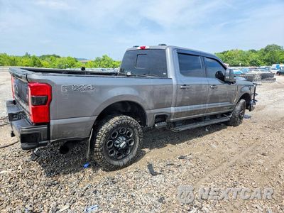 Trzecie zdjęcie samochodu z tyłu: 2025 FORD F250 SUPER DUTY VIN:1FT8W2BT5SEC55396 - miniatura