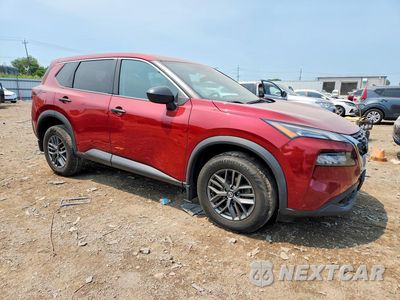 Czwarte zdjęcie samochodu z boku: 2021 NISSAN ROGUE S VIN:5N1AT3AA9MC820307 - miniatura