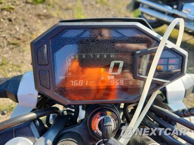 Zdjęcie 7 z 9 samochodu: 2024 KAWASAKI ER500 VIN:ML5ERGE13RDA08635 - miniatura