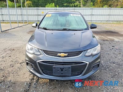 Piąte zdjęcie samochodu w środku: 2020 CHEVROLET SONIC VIN:1G1JG6SB9L4127952 - miniatura