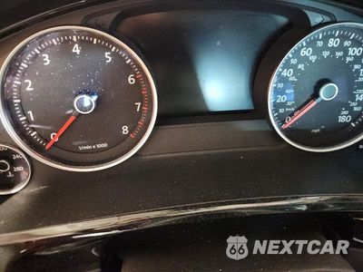 Zdjęcie 9 z 13 samochodu: 2016 VOLKSWAGEN TOUAREG SPORT/LUX/EXECUTIVE VIN:WVGEF9BP3GD012239 - miniatura