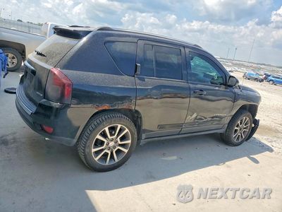 Trzecie zdjęcie samochodu z tyłu: 2014 JEEP COMPASS LIMITED VIN:1C4NJDCB6ED683992 - miniatura