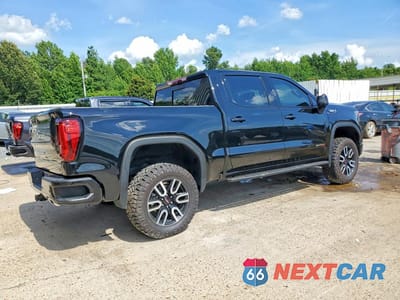 Trzecie zdjęcie samochodu z tyłu: 2024 GMC SIERRA K1500 AT4 VIN:1GTUUEE86RZ364644 - miniatura