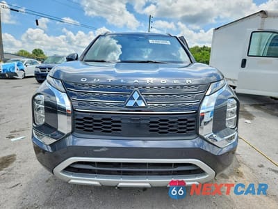 Piąte zdjęcie samochodu w środku: 2024 MITSUBISHI OUTLANDER SEL VIN:JA4J3WA87RZ068673 - miniatura