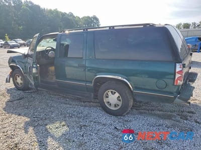 Drugie zdjęcie samochodu z przodu: 1997 CHEVROLET SUBURBAN C1500 VIN:1GNEC16R1VJ317335 - miniatura
