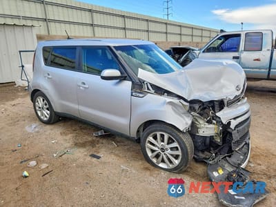 Czwarte zdjęcie samochodu z boku: 2018 KIA SOUL VIN:KNDJP3A58J7536439 - miniatura