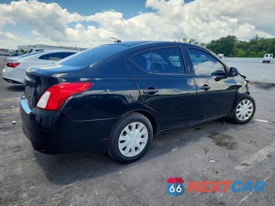 Trzecie zdjęcie samochodu z tyłu: 2015 NISSAN VERSA 1.6 S VIN:3N1CN7AP5FL959086 - miniatura