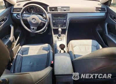 Zdjęcie 8 z 12 samochodu: 2015 VOLKSWAGEN PASSAT S VIN:1VWAT7A30FC015888 - miniatura