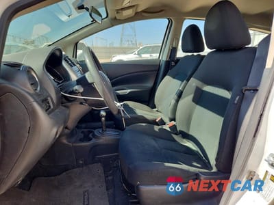 Zdjęcie 7 z 12 samochodu: 2017 NISSAN VERSA NOTE S PLUS VIN:3N1CE2CPXHL365449 - miniatura
