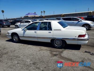 Drugie zdjęcie samochodu z przodu: 1992 BUICK ROADMASTER LIMITED VIN:1G4BT5373NR417505 - miniatura