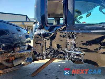 Zdjęcie 10 z 12 samochodu: 2009 FORD F350 SUPER DUTY VIN:1FTWX31R49EA30252 - miniatura