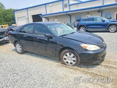Czwarte zdjęcie samochodu z boku: 2004 TOYOTA CAMRY LE VIN:4T1BE32KX4U359117 - miniatura