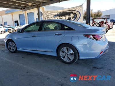 Drugie zdjęcie samochodu z przodu: 2013 HYUNDAI SONATA HYBRID VIN:KMHEC4A43DA071467 - miniatura