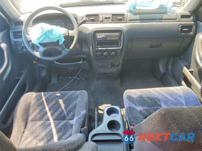 Zdjęcie 8 z 12 samochodu: 2001 HONDA CR-V LX VIN:JHLRD18491C042565 - miniatura