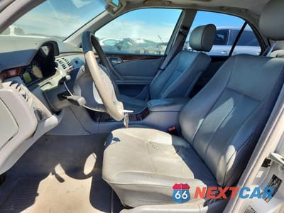 Zdjęcie 7 z 12 samochodu: 2002 MERCEDES-BENZ E 320 VIN:WDBJF65J52B412959 - miniatura