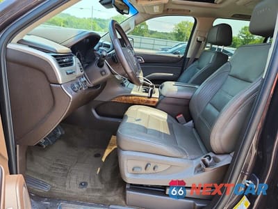 Zdjęcie 7 z 13 samochodu: 2015 GMC YUKON XL DENALI VIN:1GKS2JKJ3FR232812 - miniatura