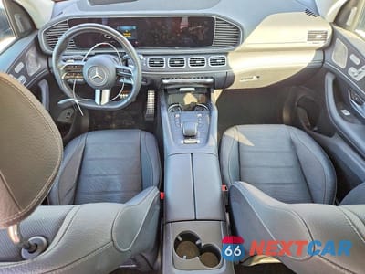 Zdjęcie 8 z 13 samochodu: 2024 MERCEDES-BENZ GLS 450 4MATIC VIN:4JGFF5KE3RB219840 - miniatura