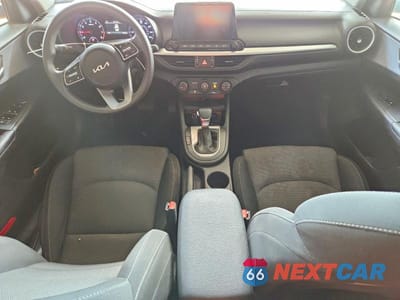 Zdjęcie 8 z 12 samochodu: 2024 KIA FORTE LXS VIN:3KPF24AD7RE708263 - miniatura