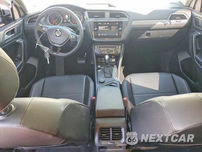 Zdjęcie 8 z 13 samochodu: 2021 VOLKSWAGEN TIGUAN SE VIN:3VV2B7AX1MM092974 - miniatura